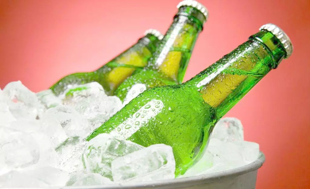 “酒馆拼多多”海伦司部分产品将涨价，每人多花1元，啤酒要涨价！