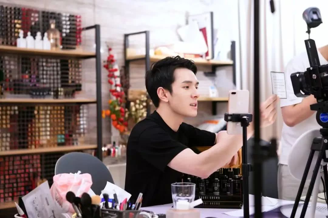 “李佳琦们”从618就开始准备了