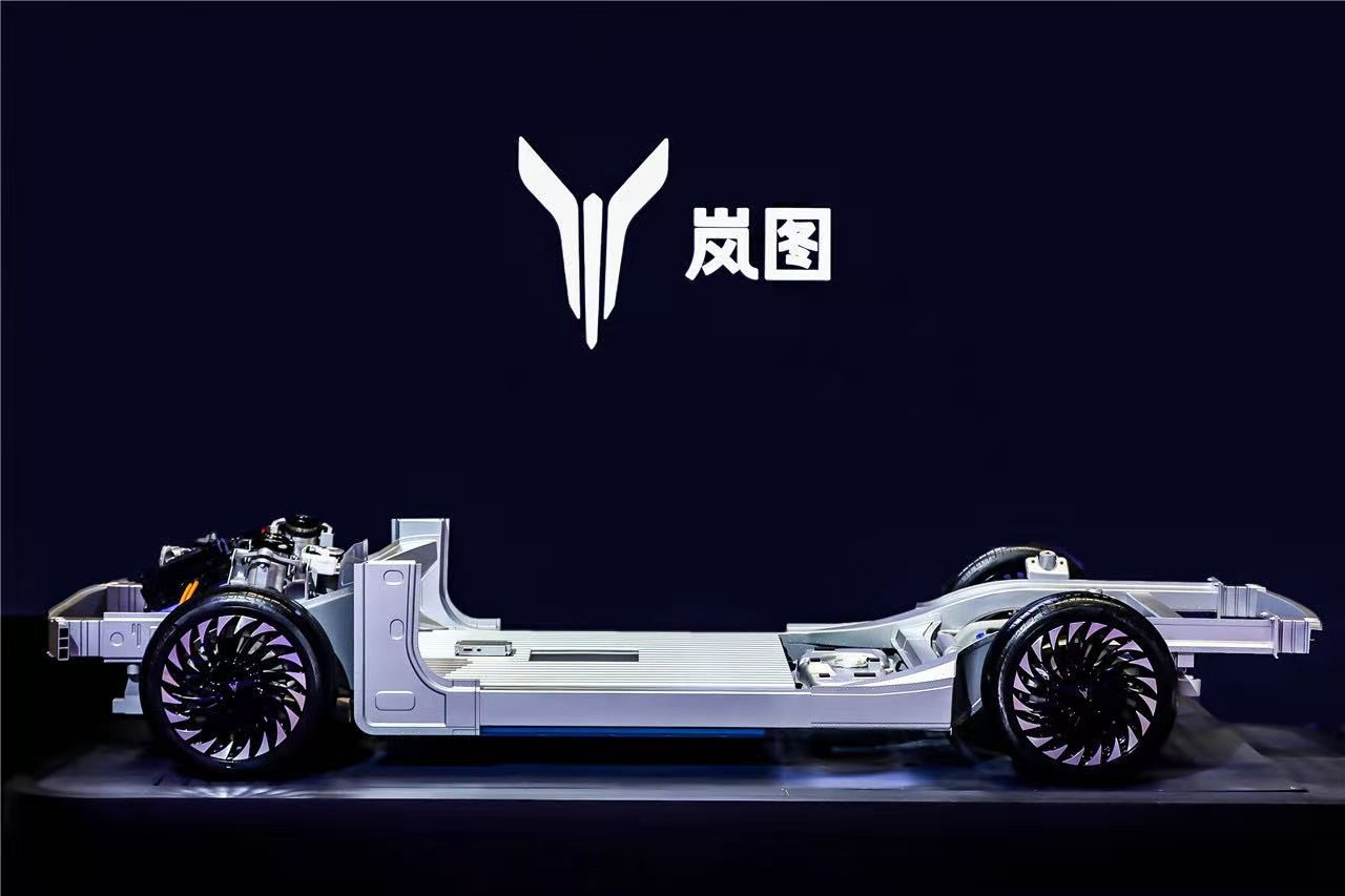 岚图月销破千，但年销1.2万辆目标已难达成