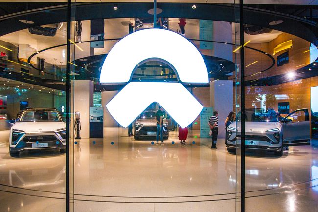 蔚来第三季度：营收超98亿元，同比增长116.6%，仍亏损8.3亿元