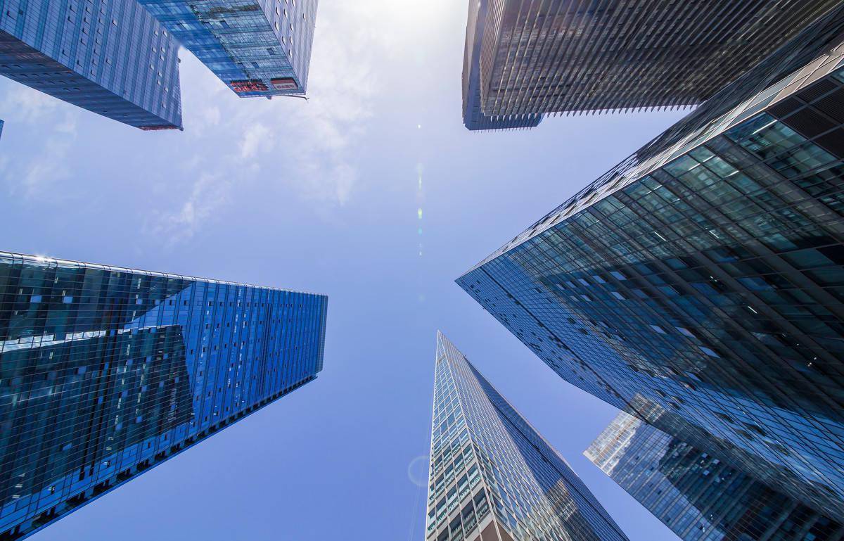 逾10股涨停，板块市值大涨超600亿，房产板块领涨A股！