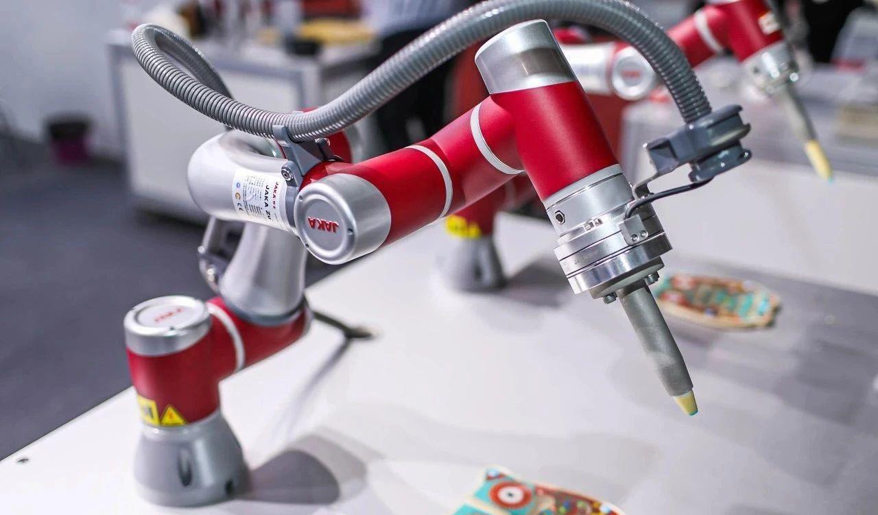 节卡机器人宣布已于今年上半年完成C+轮融资