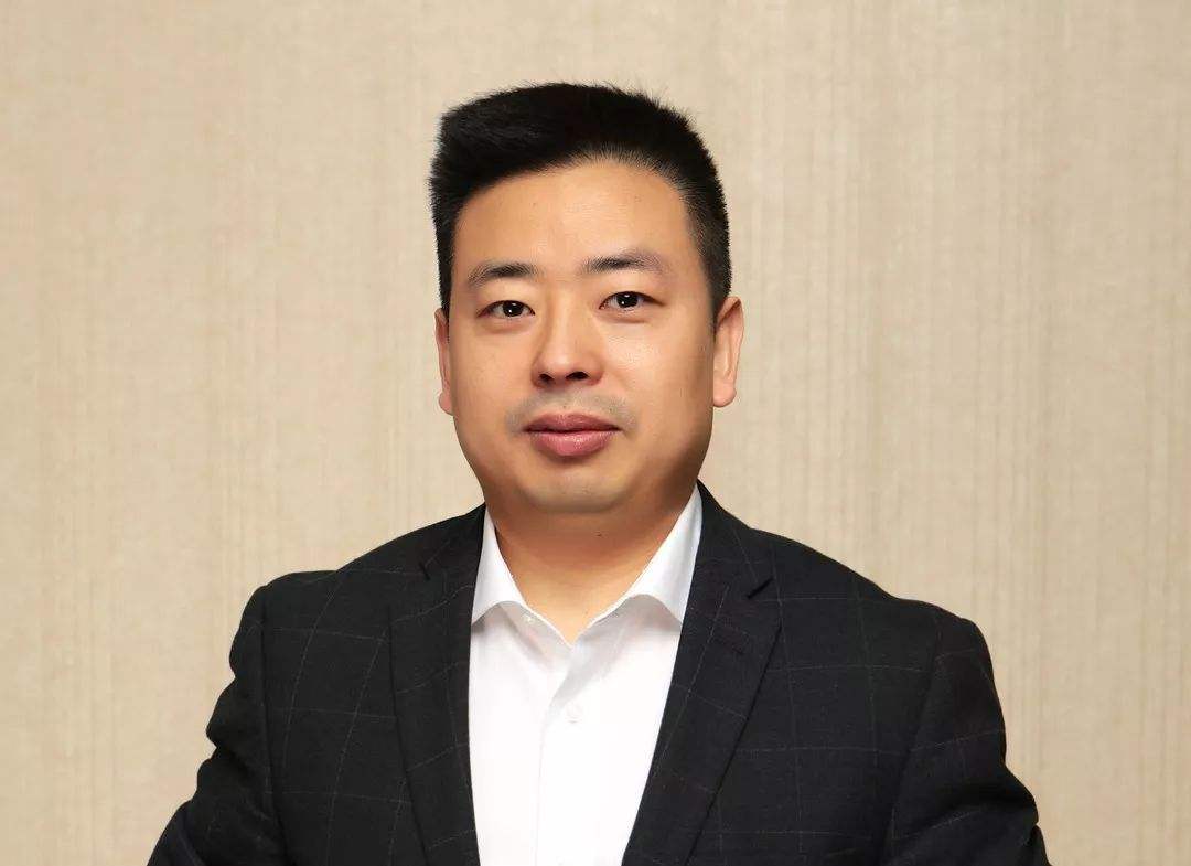 叶国富前脚刚投完高瓴，后脚杀入VC了