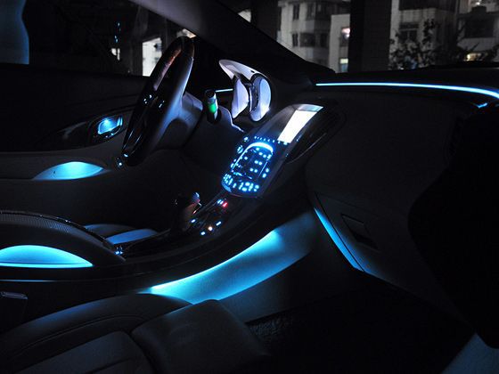 比亚迪供应商百康光学，变身汽车行业“气氛组”？