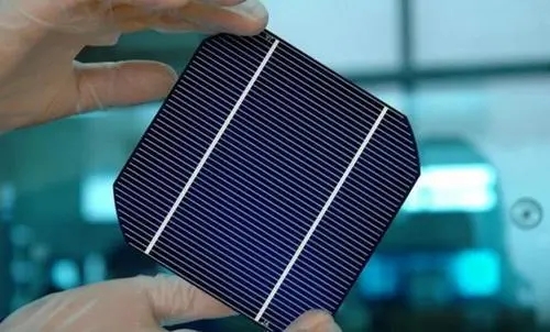 硅片降价的影响还在持续,降价两日，光伏板块蒸发掉一个上机数控