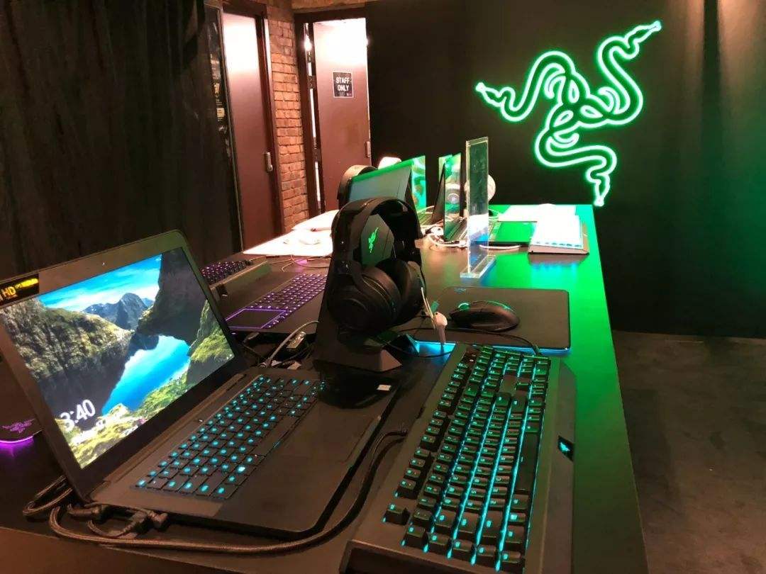 港股“电竞第一股”雷蛇宣布私有化,盘中跌超13%