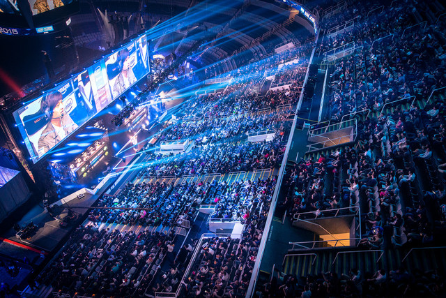 鄭州市數(shù)據(jù)中心：產(chǎn)業(yè)規(guī)劃對(duì)外征求意見，投資規(guī)模超1800億元