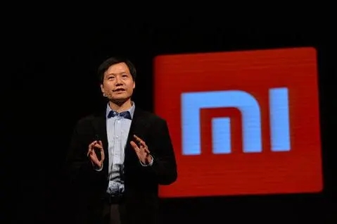 雷军退出多家关联公司，王化回应：正常变更