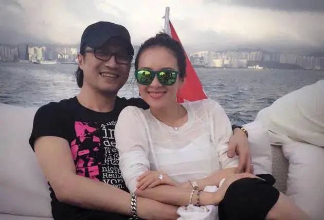 汪峰、章子怡：商业版图渐行渐远，离婚前兆还是分散风险？