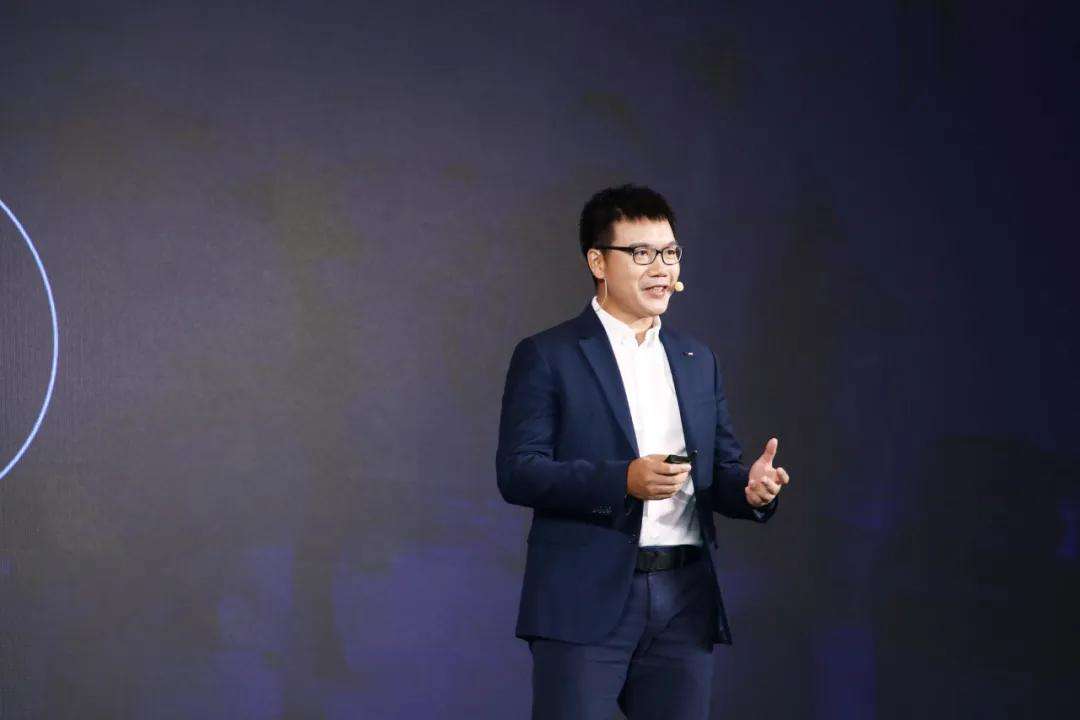 企业微信晒成绩单:接入真实企业破千万,连接微信活跃用户数超5亿