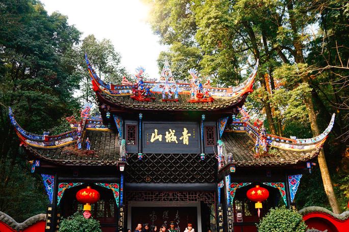 擬募資3.46億，要做演藝項目，青城山上的索道公司沖刺A股