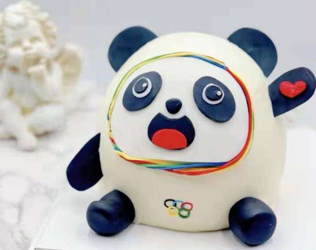 商家售卖蛋糕“冰墩墩”被立案，依法将面临25万元罚款