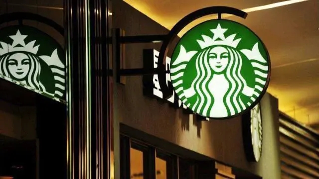 星巴克僅4個月第二次調價，CEO曾暗示今年提價不止一次