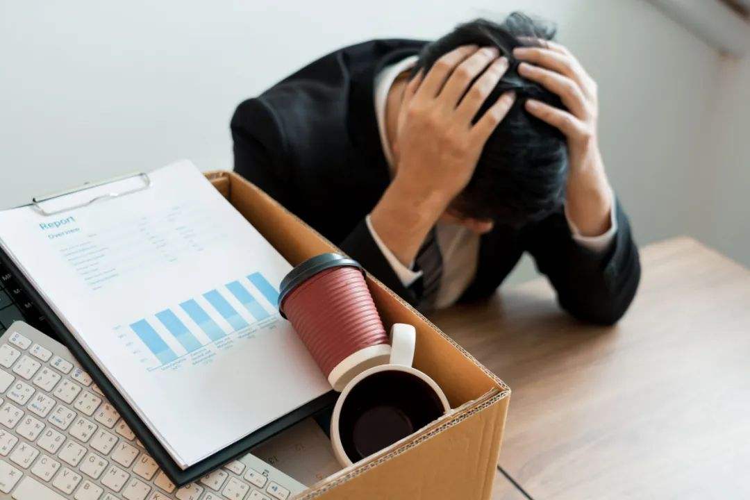 互聯網集體“去肥增瘦”，從養蠱招聘到高調裁員