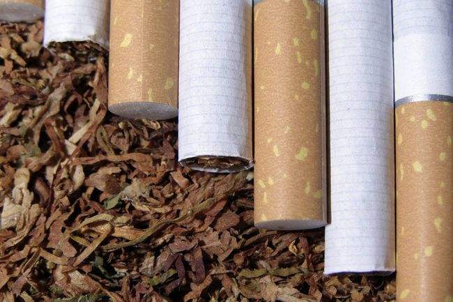 为当操作工,名校毕业生抢破头:每年缴税万亿,中国最不差钱公司竟是它