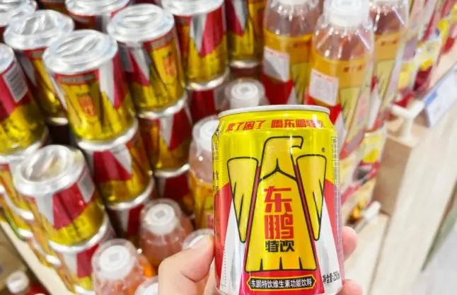 东鹏饮料2021年净利增47%，员工年薪超11万，知名牛散浮亏减仓