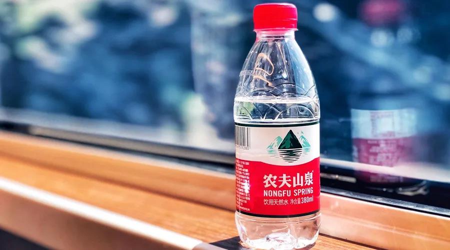 “水茅”5日蒸發(fā)2000億，中國首富將易主？老板身家領(lǐng)先張一鳴400億