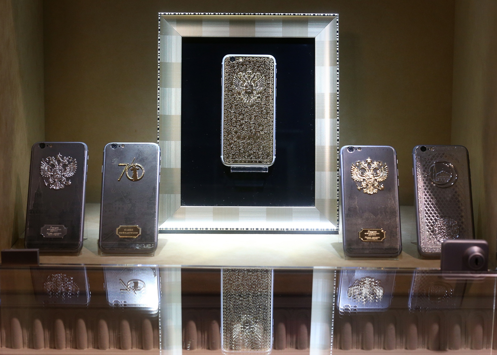 有公司推iPhone親筆簽名版,售價最高58萬溢價37倍