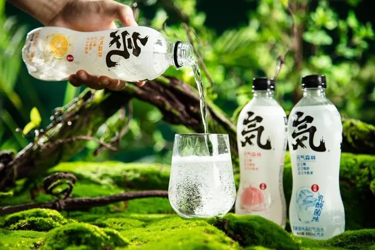 元气森林：称去年营收暴增2.6倍，人员扩张正在有节奏地慢下来