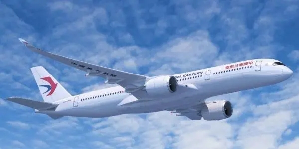 东航航空器飞行事故近一个月后复飞，首趟航班客座率超过96.5%