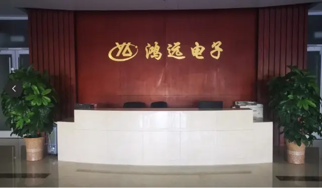 250亿电子元器件龙头坐不住了？股价年内跌近4成，拟斥巨资回购