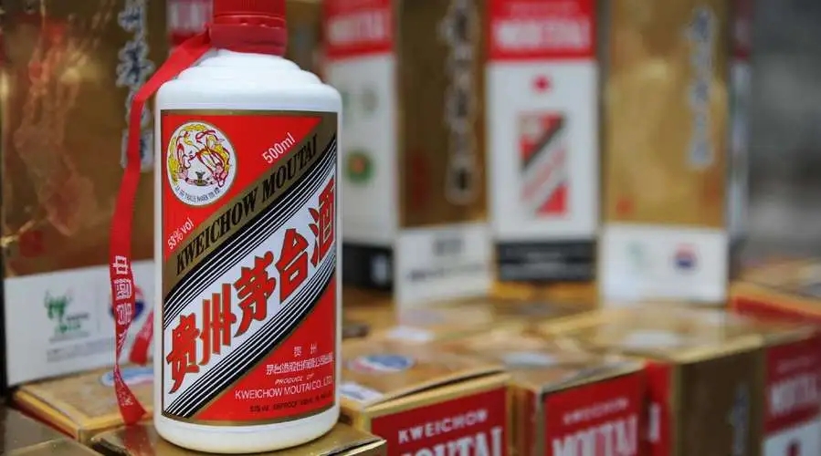 贵州茅台：一季度净利增23%，“顶流”却纷纷减持