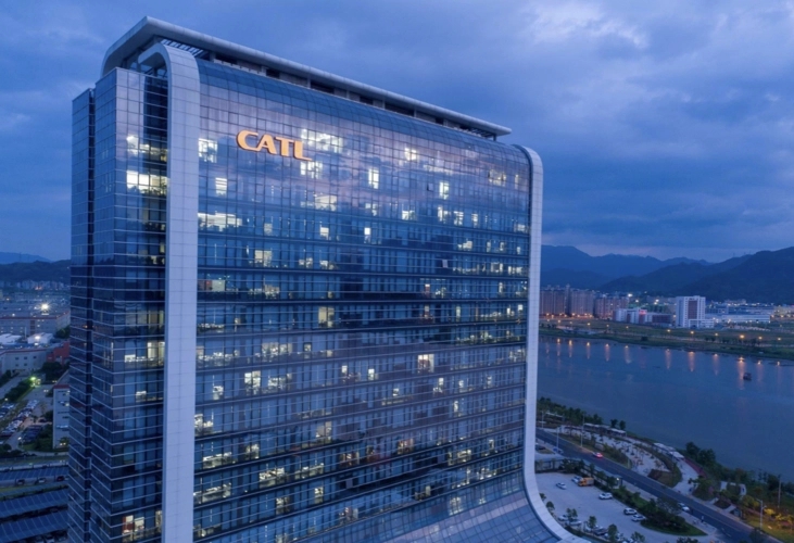 “宁王”业绩“爆雷”，股价盘中跌逾13%