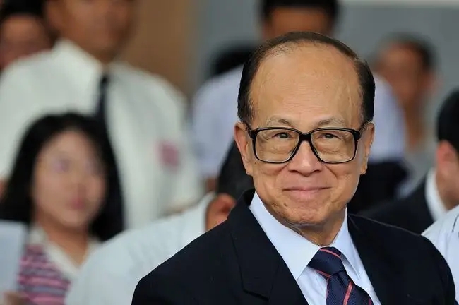 李嘉诚重返内地土拍市场！仅出底价1次，地块被竞拍者27.19亿拿下