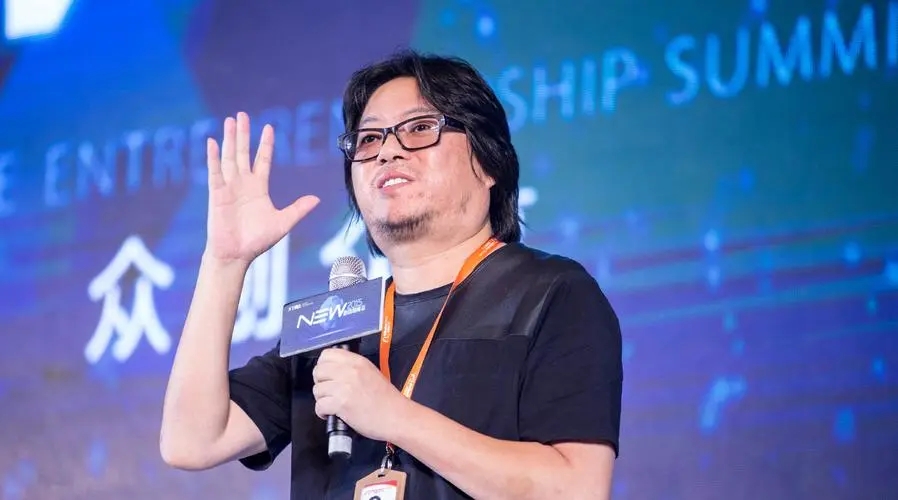 高晓松退出阿里音乐股东