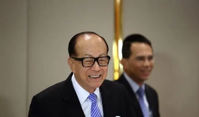 李嘉诚回来的真是时候！