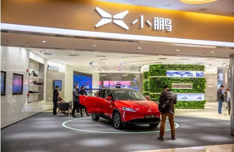 网传小鹏多部门裁员副总裁离职，集团成员企业超百家