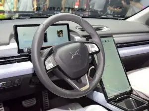 供应链危机持续，仅登陆欧洲市场三月，小鹏暂停P5在欧四国预订