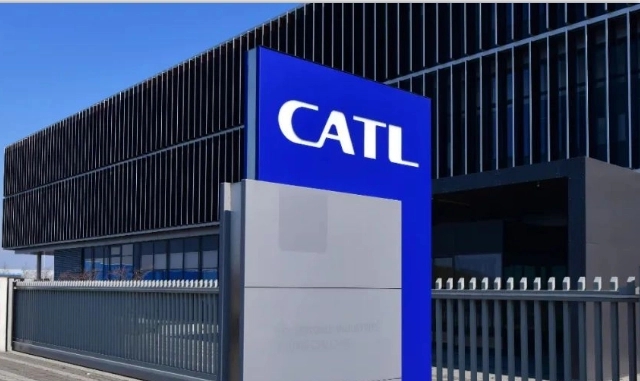 宁德时代火爆定增出炉：22家投资者获配450亿元，高瓴获配近30亿元