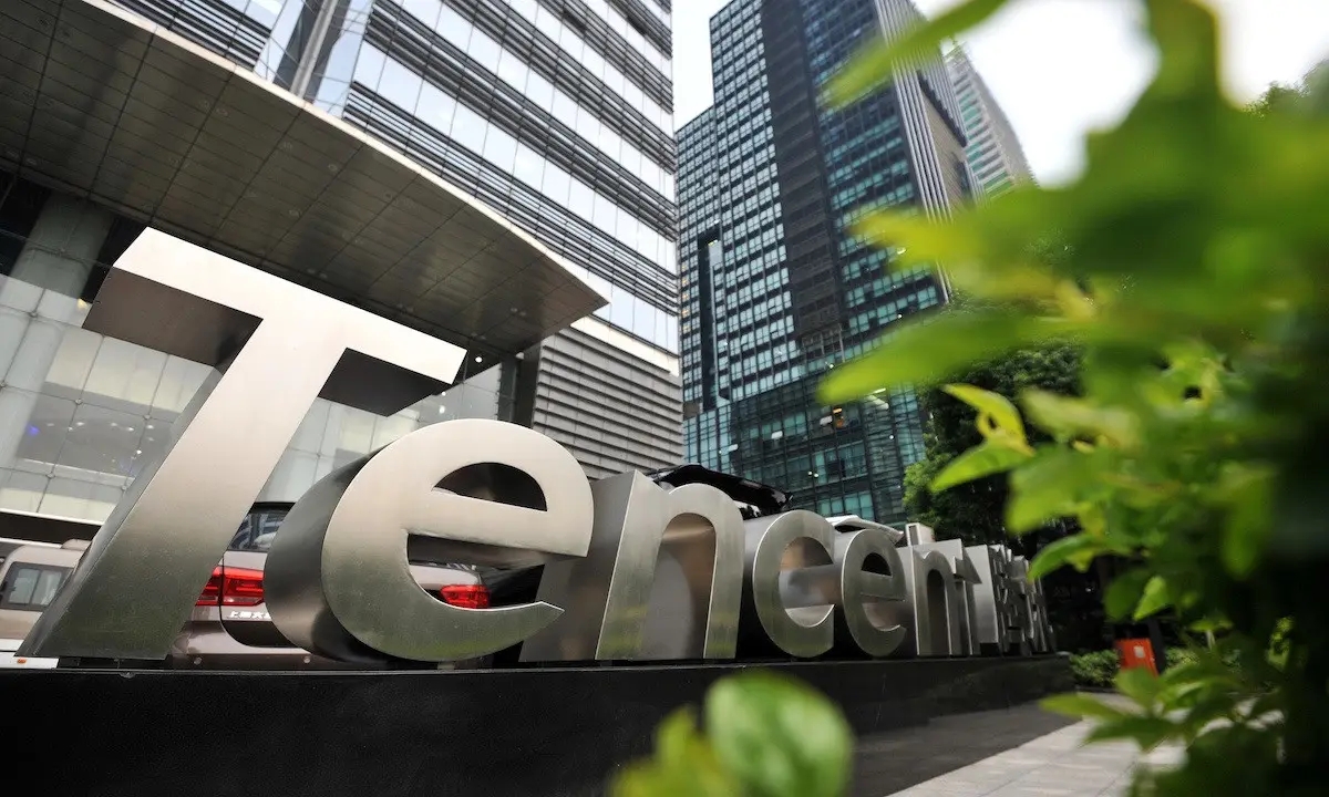 遭大股东宣布减持后,市值5天蒸发超两千亿港元,腾讯再斥3亿港元回购!