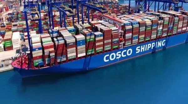 中远海控发布公告：预计2022年上半年实现归母净利润约647.16亿元