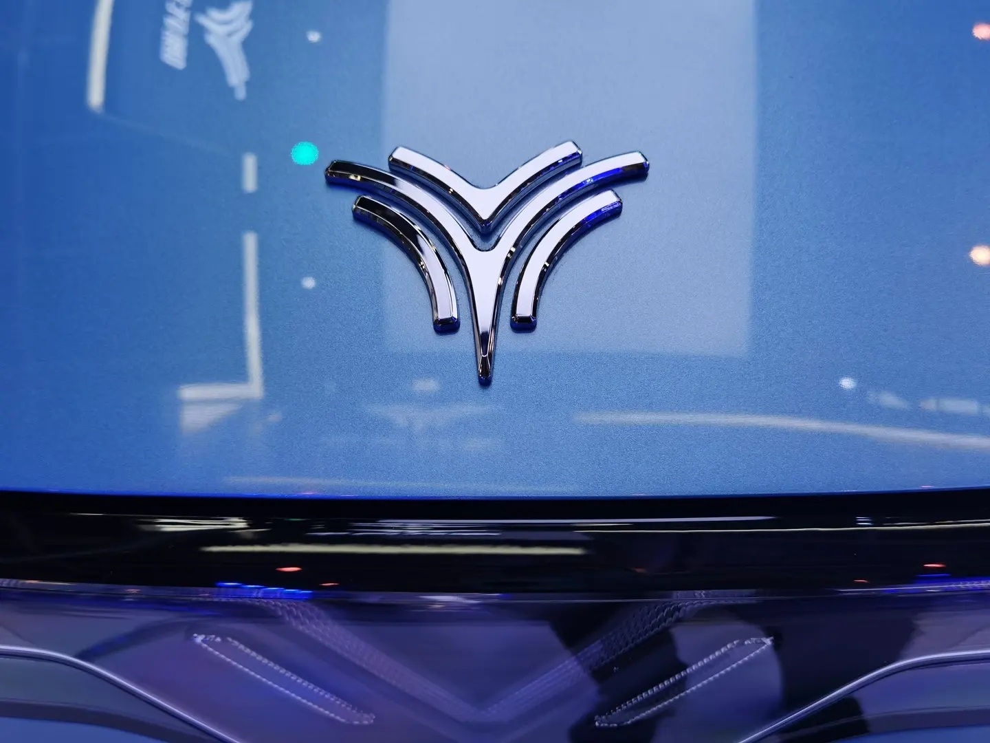 日初资本投资，哪吒汽车完成D3轮数亿元融资