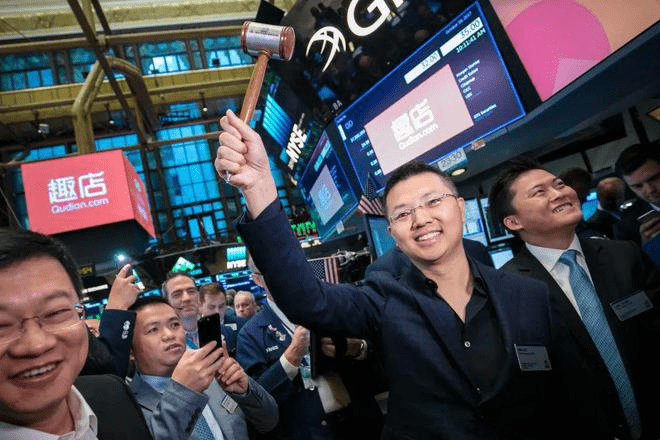 直播会成为大厂转型的“救命稻草”吗?