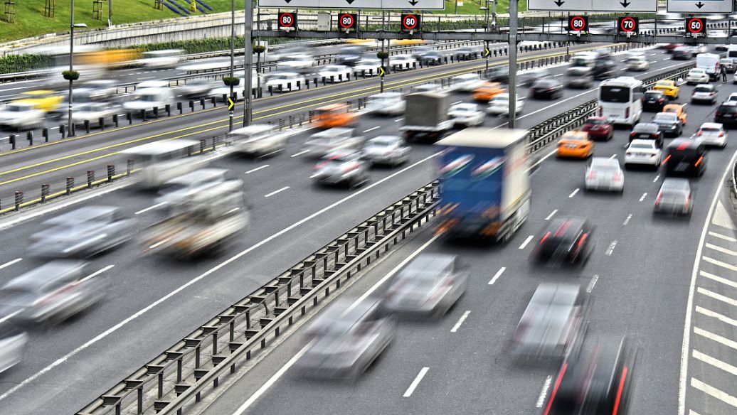 北京市政交通一卡通国资大股东转让近70%股权