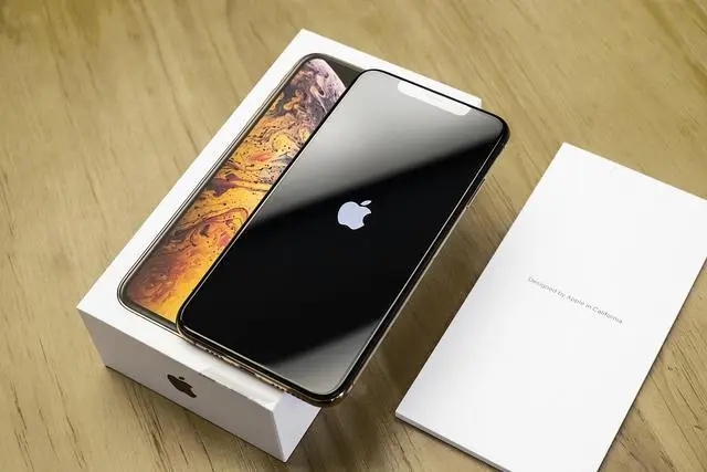 网传iPhone14或无mini版本,苹果要放弃小屏手机?