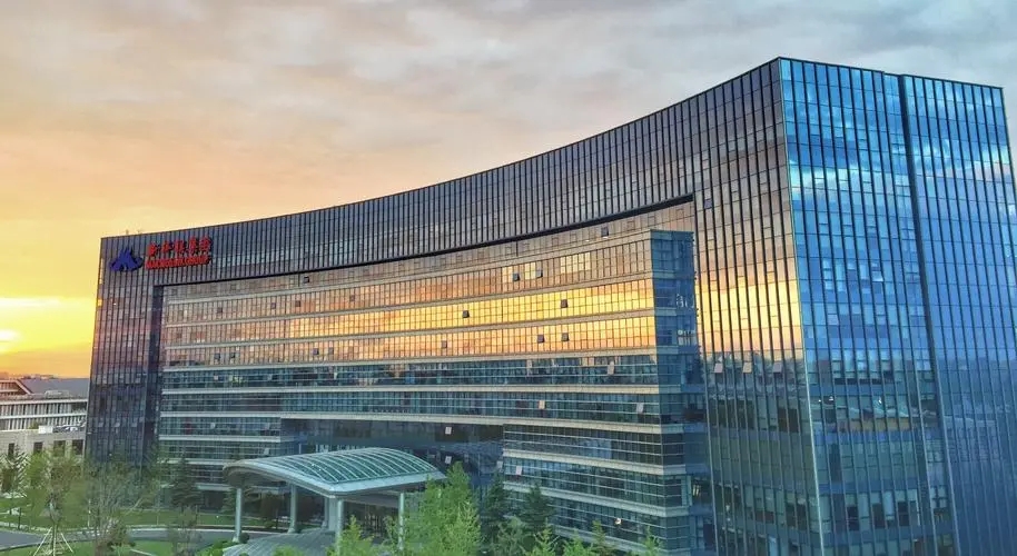 因不能清偿到期债务,新华联控股股东破产重整!