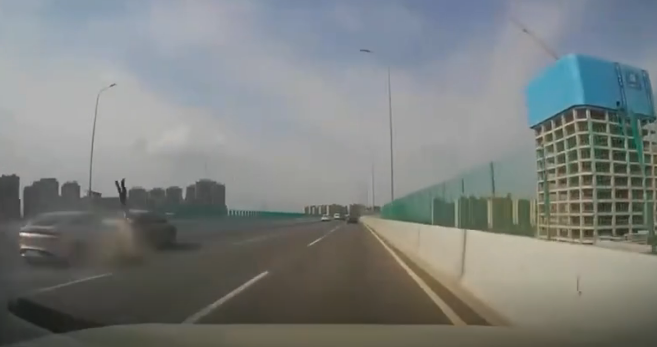 曝小鹏P7车主高架开辅助驾驶撞人致其身亡!小鹏回应来了……