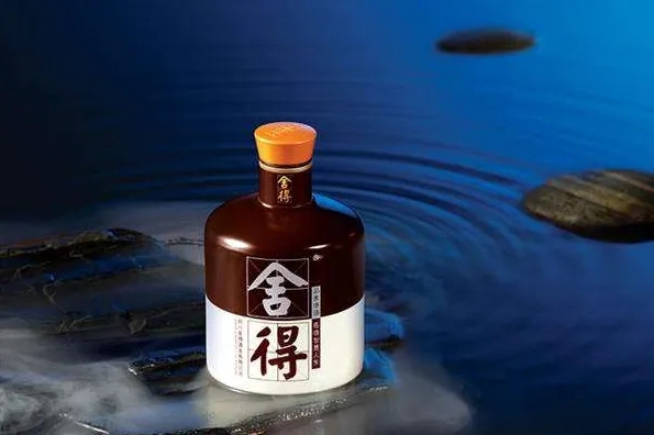 舍得酒业：二季度净利下滑近三成，盘中大跌逾6%！