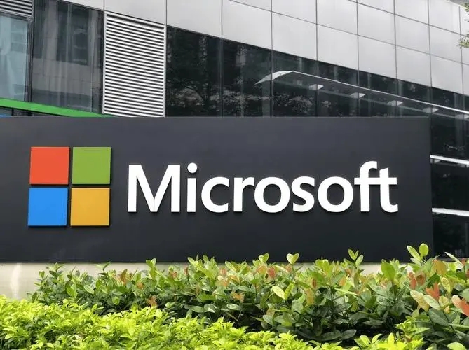 “大象”微软,重新站到风口之上