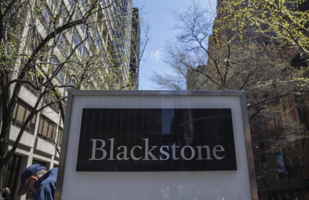 人均年薪1420万的黑石，也还不上钱了