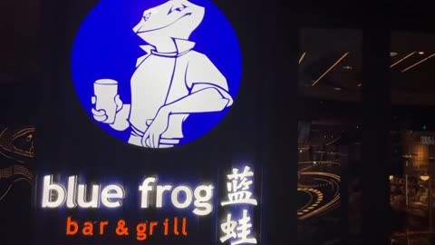 曾因沙拉不合格被罚5万元，网红餐厅蓝蛙后厨乱象触目惊心