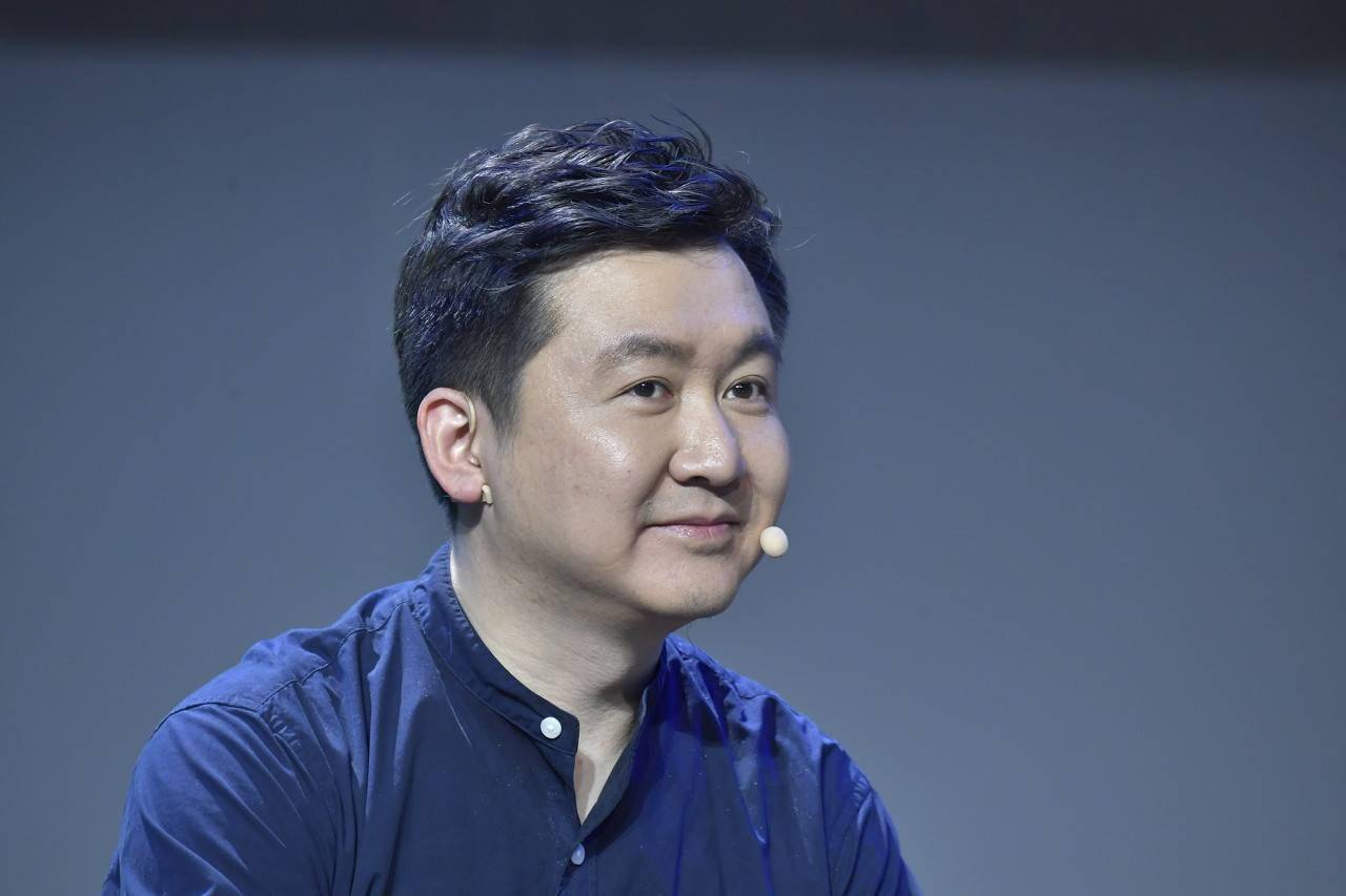 王小川，再“怼”李彦宏