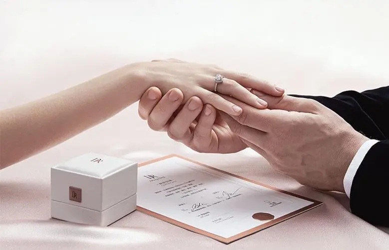 公司库存增了十万件，研发费用投入低，DR钻戒卖不动了？