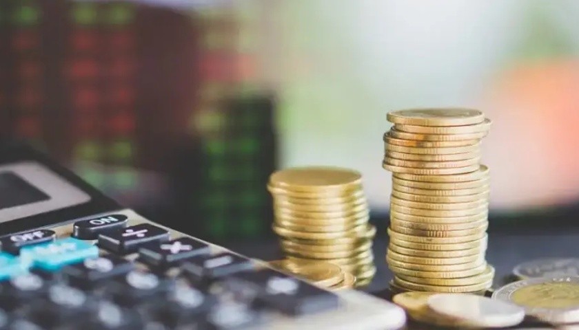 王宗合“挖坑”后人难填，鹏华基金陷入“人才荒”