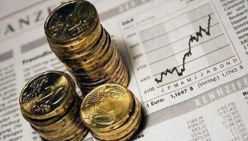 国投瑞银“名将”施成错失结构型行情，在管产品5只排名倒数