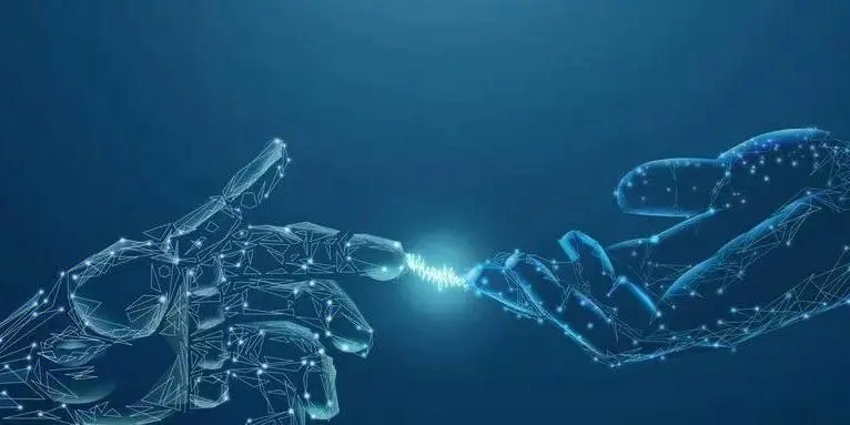 万亿市值巨头慌了！创始人紧急回归操刀AI